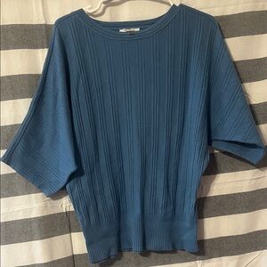 Chic Blue Short Sleeve Top